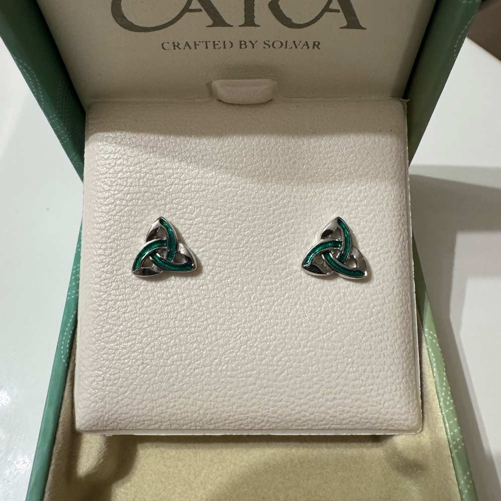 Solvar Tara Irish Trinity knot Silver Earrings NIB